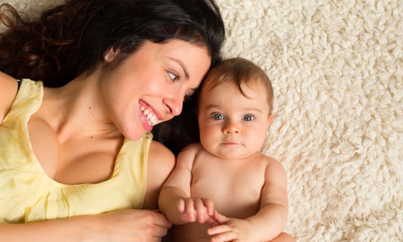 Kodėl po mankštos kūdikis verkia: kineziterapeutės Viktorijos patarimai