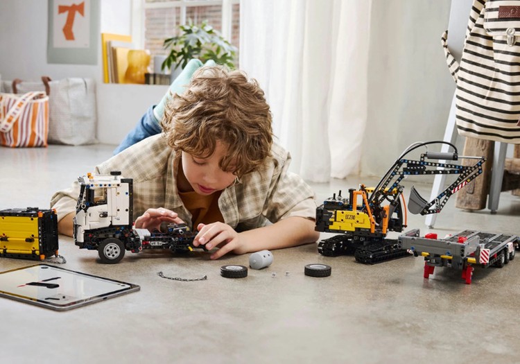 LEGO „Technic“ pradedantiesiems: kaip išsirinkti pirmąjį šios serijos konstruktorių?