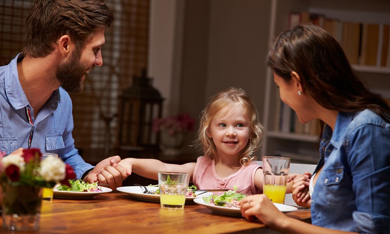Kaip kasdieniame skubėjime atrasti laiko paprastiems šeimos vakarams?