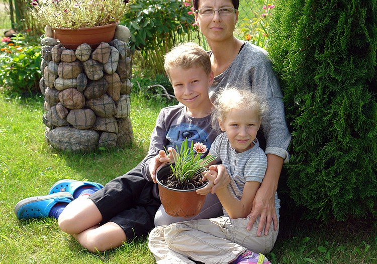 Versli mama Rasa kuria... drabužėlius lėlėms!