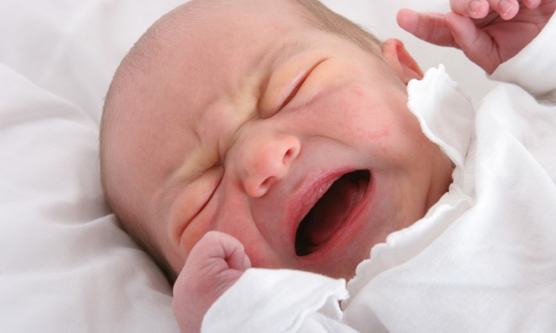 Jeigu kūdikis neišmiega visos nakties - normalu!