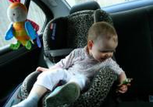 Ar didesnius vaikus jau vežame automobilių kėdutėse?