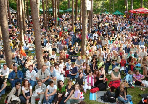 Šeštadienį - bardų festivalis "Akacijų alėja"