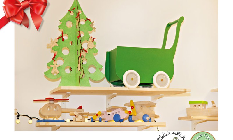 Huggies® šventinių dovanų katalogas: mediniai žaisliukai vaikams