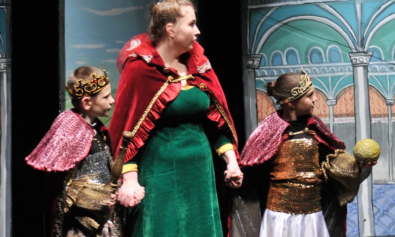 "Raganiukės" teatre šį šeštadienį - "Batuotas katinas"