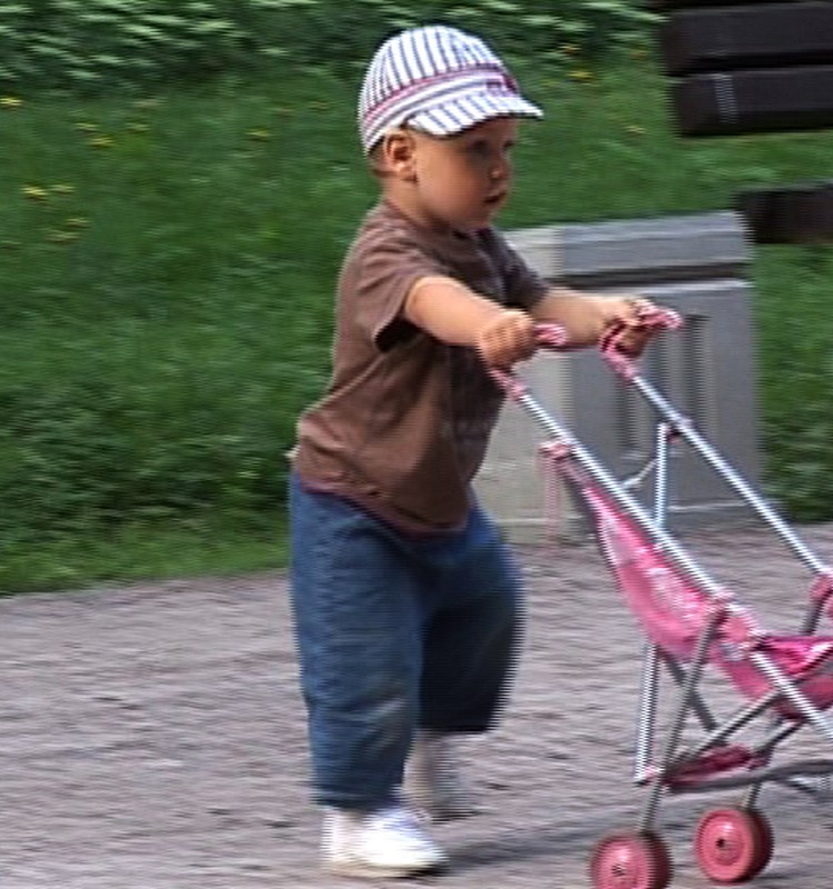 Ar laikomės berniukų ir mergaičių auginimo stereotipų?