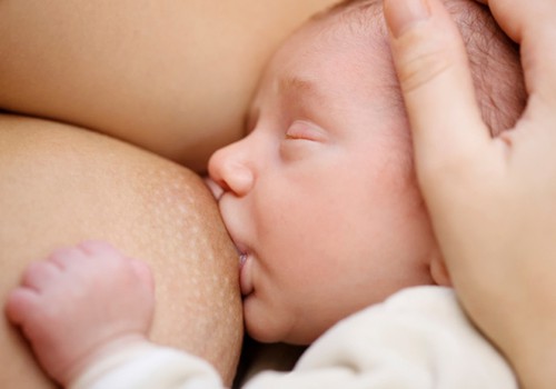 Tarptautinės krūties sveikatos dienos proga - nemokamos paskaitos būsimoms mamoms