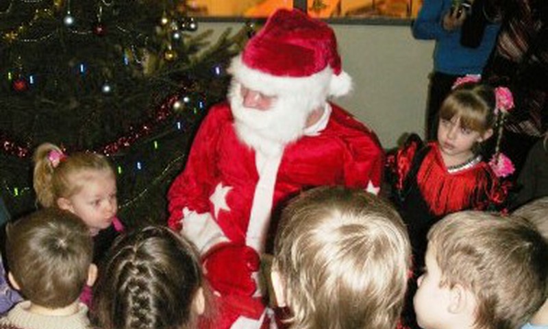 Ar skatinti abejojančio vaiko tikėjimą Kalėdų seneliu?