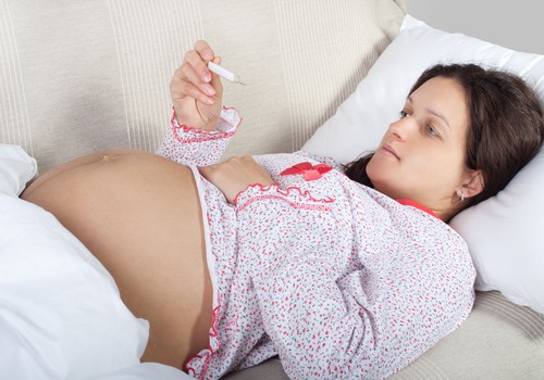 Skiepai nuo gripo apsaugo ir nėštutę, ir jos kūdikį
