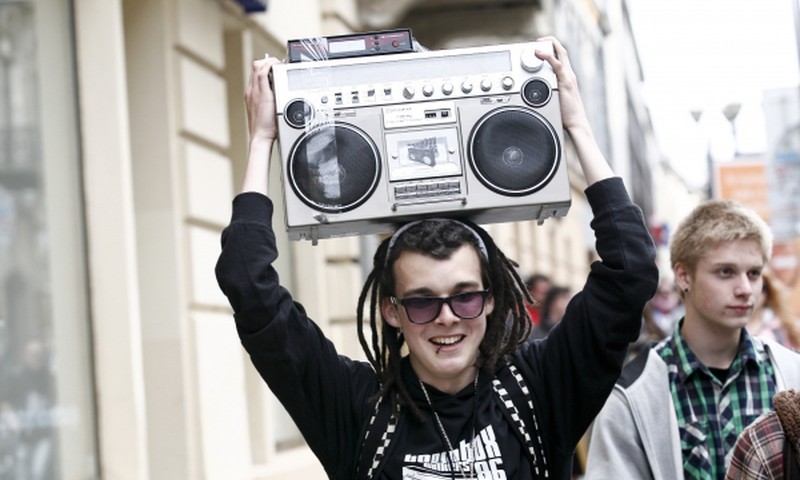 Savaitgalį šeimų laukia: Šeimų eitynės, Muziejų naktis ir Gatvės muzikos diena!