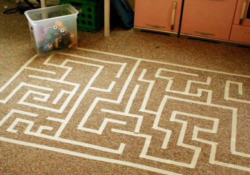 Pasidarykite labirintą ant kilimo