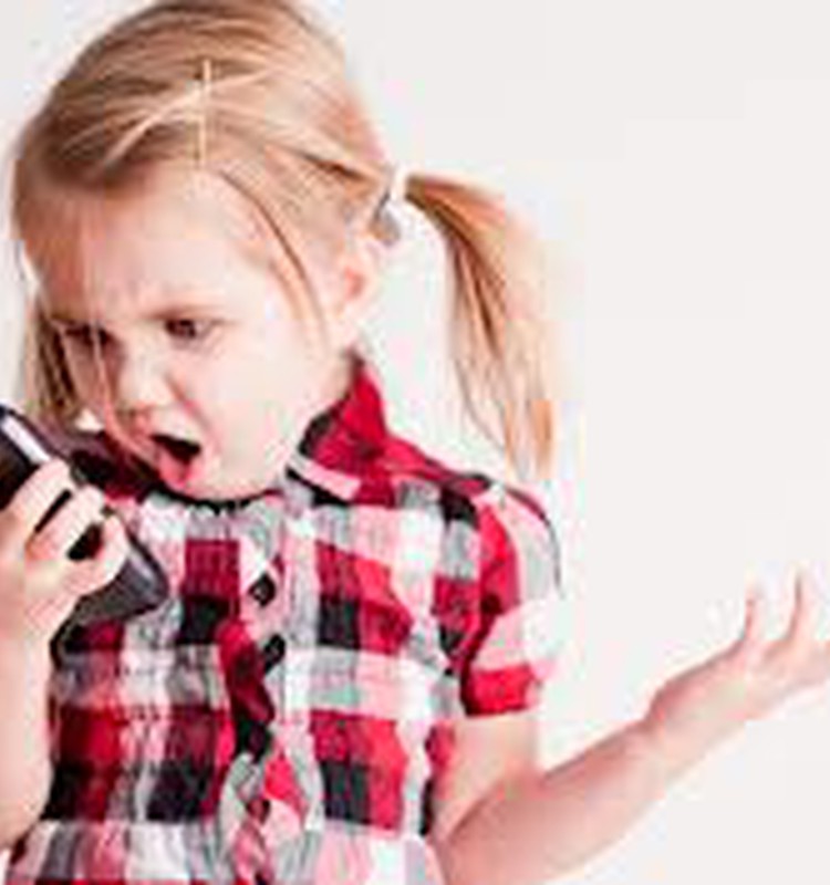 Kada vaikui reikia mobiliojo telefono?