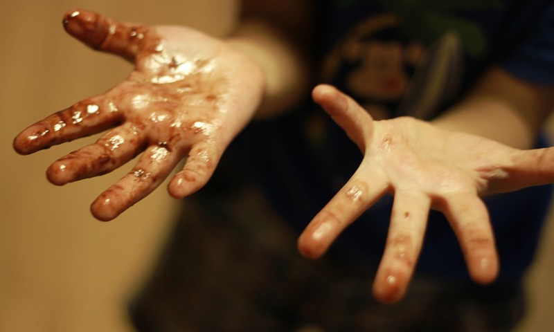 Smagus metodas, kaip išmokyti vaikus plautis rankytes