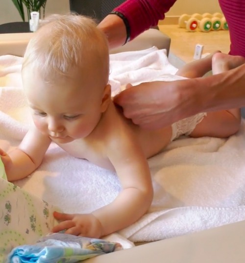 VIDEO: Kokios kūno priežiūros priemonės tinkamos kūdikiui ir visai šeimai?