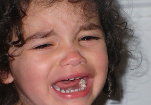 Ką daryti, jeigu vaikas verkiant nustoja kvėpuoti?