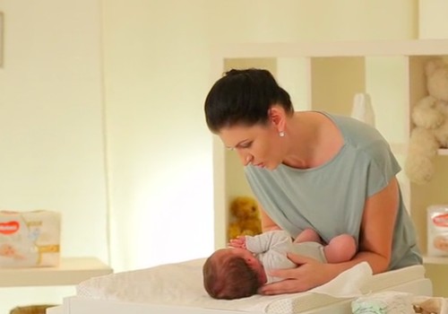 VIDEO "Kūdikis ant tavo rankų": Kaip rūpintis naujagimiu?