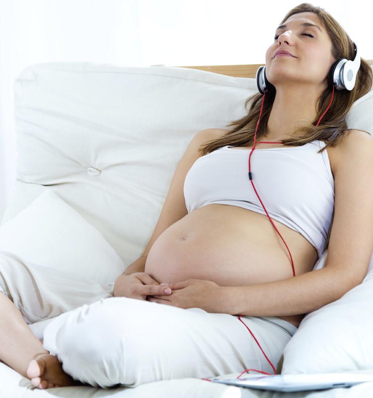 Muzikos terapija nėštumo metu