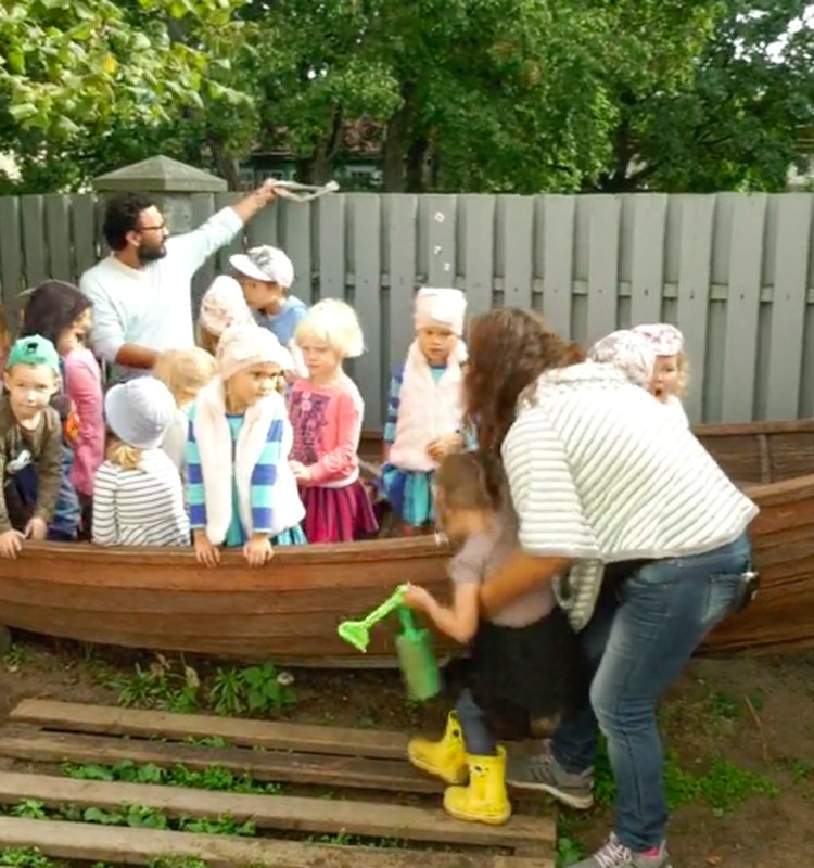 VIDEO: Efektyvūs būdai vaiką mokyti užsienio kalbų namuose