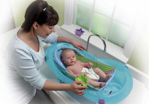 Tinkama temperatūra kūdikio maudynėms: kaip jūs nustatote?