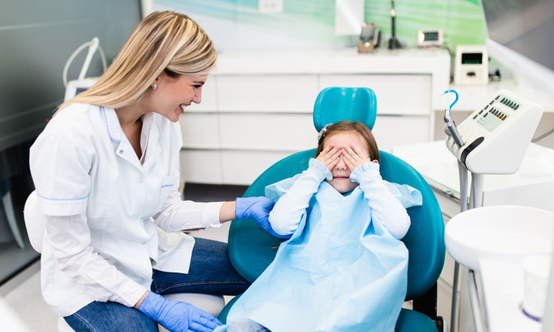Ką daryti, jei vaikas bijo dantukų gydymo? Komentuoja psichologė