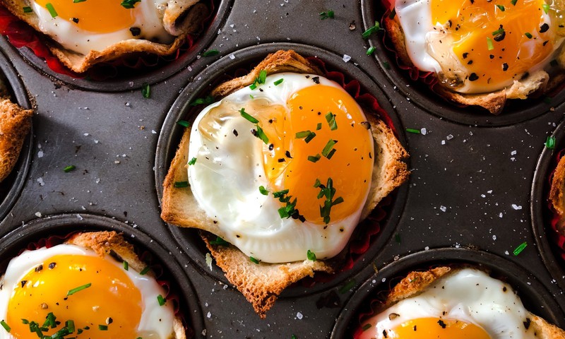 Atsibodo tradiciniai įdaryti kiaušiniai? Prancūziškas velykinio patiekalo receptas