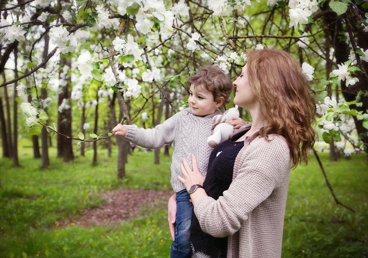 Versli mama Aurelija kuria kūdikio mėnesius įamžinančius lipdukus