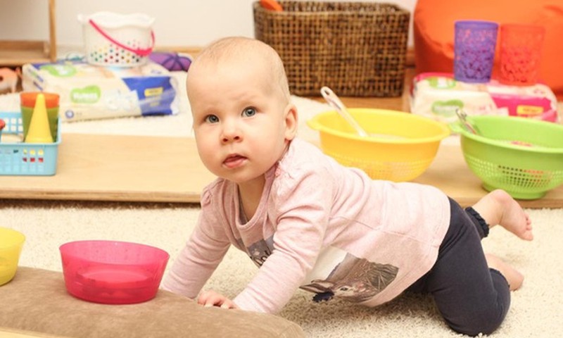 FOTO Huggies@ Stebuklingas kambarys: kaip žaidžia 8-12 mėnesių mažyliai
