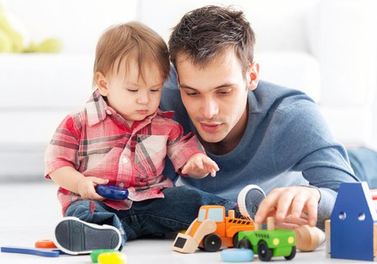 Edipo kompleksas. Kaip tai turėtų priimti tėčiai?