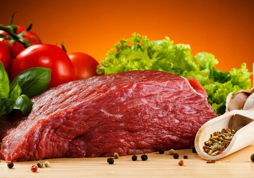 Mėsa – pirkti užšaldytą ar šaldyti namuose?