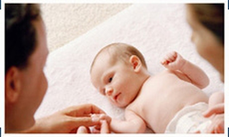 Jei tėvai nesusituokę, kokia tvarka registruojant kūdikį?