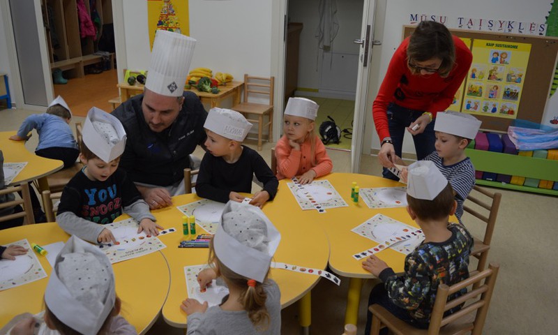 Šefai pataria: kaip išmokyti vaikus rinktis sveiką maistą