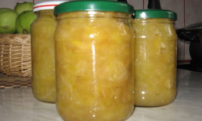 Obuolių ir moliūgų uogienė