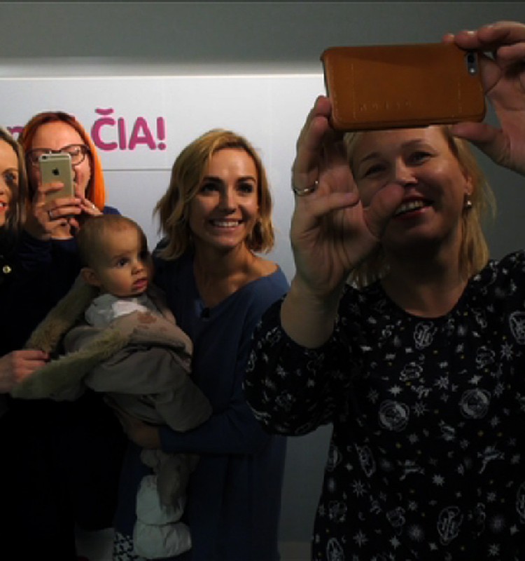VIDEO "Pasidalink meile": šventinis blogerių susitikimas