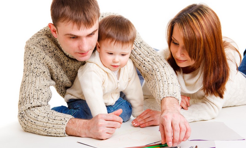 Nemokama paskaita tėvams „Vaikų amžiaus tarpsnių ypatumai“
