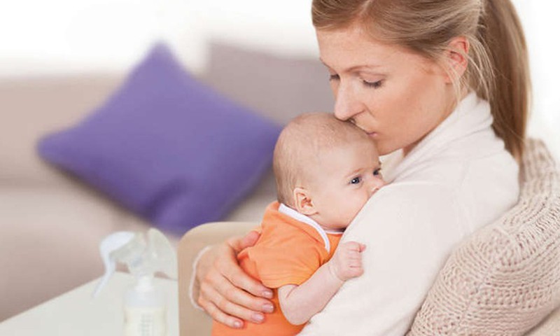 Kada kūdikis ima skirti mamos balsą?