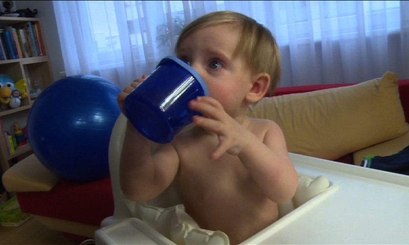 Kada pirmą kartą davėte vaikučiui vandens?