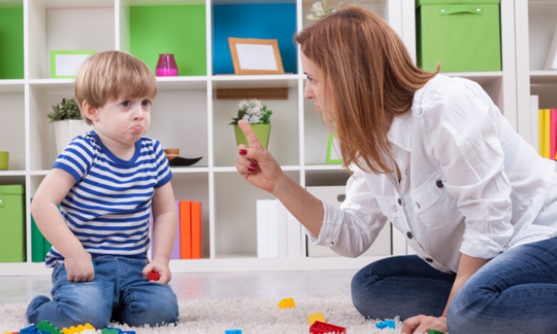 Ko imtis, kai mažylis savo elgesiu "veda iš proto": pataria psichologė