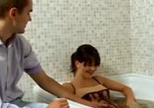 Vandens procedūroms prieš gimdymą ryžtąsi nedaug moterų