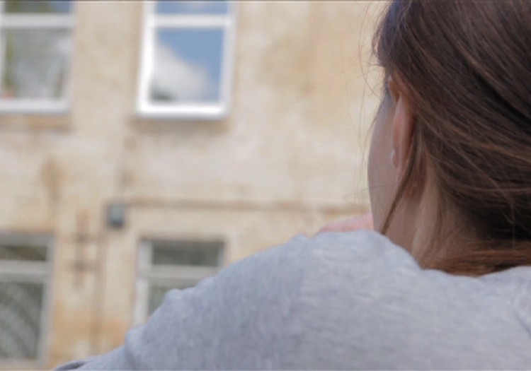TV Mamyčių klubas 2015 10 24: IŠSKIRTINĖ laida apie kitokias - įkalintas mamas ir jų vaikus
