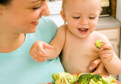 Mitybos specialistai: Daržovių, vaisių, uogų vaikui reikia duoti kasdien