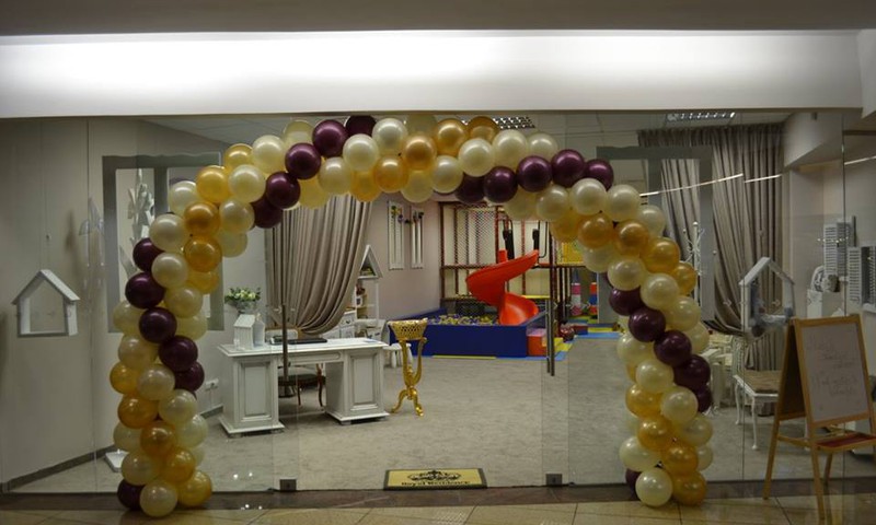 (VCUP) penktame aukšte, duris atvėrė „Mažųjų Karalystė“ - nauja, jauki, saugi ir žaisminga šeimos švenčių bei laisvalaikio erdvė. 