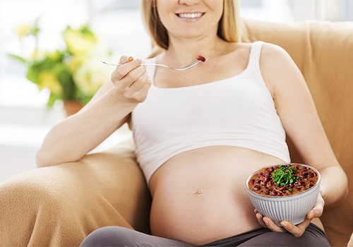 Kokio maisto patartina vengti nėštutei? 