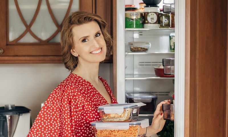 Vaida Kurpienė: „Maisto išmestume mažiau, jei susitvarkytume šaldytuvą“. 9 tvarkingo šaldytuvo taisyklės