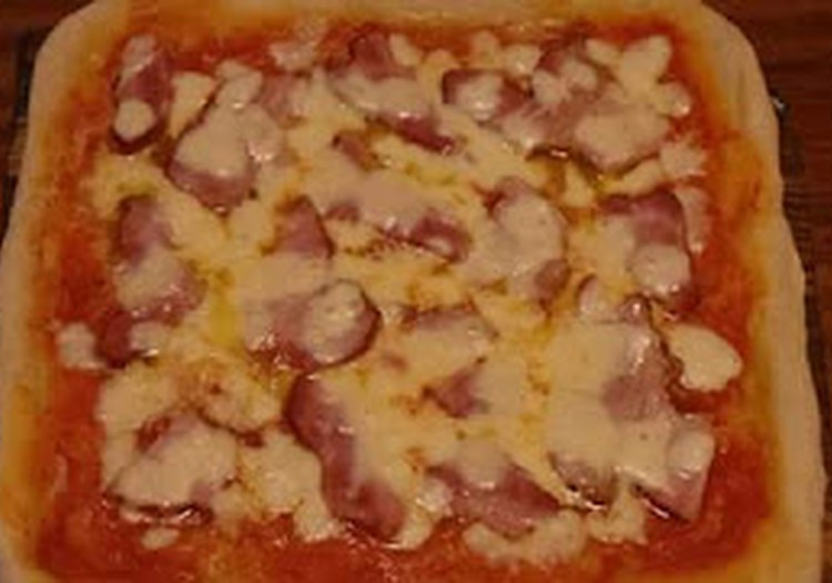 Neapolietiška pica pagal Jurgį ir Drakoną