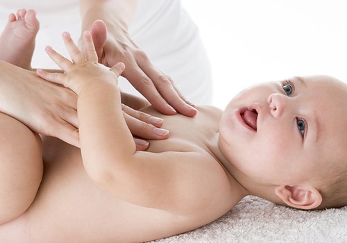 Kada reikia apsilankyti pas kineziterapeutą su kūdikiu?