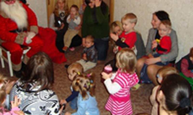 Vaikams surengėme vakarėlį Kalėdų tema