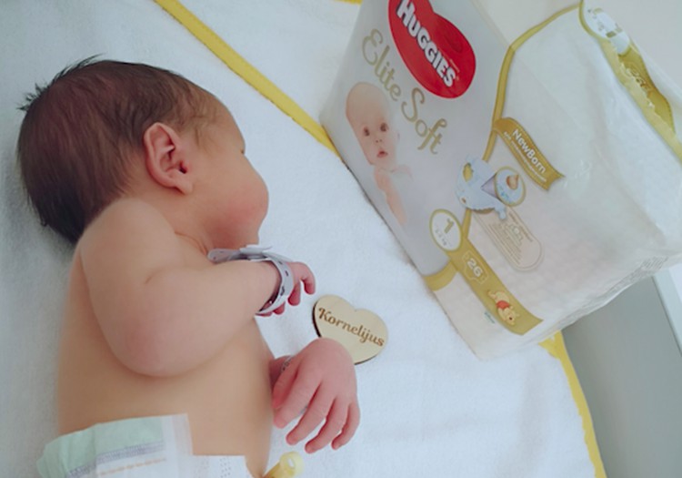 Vos paros Kornelijus renkasi Huggies Elite Soft!