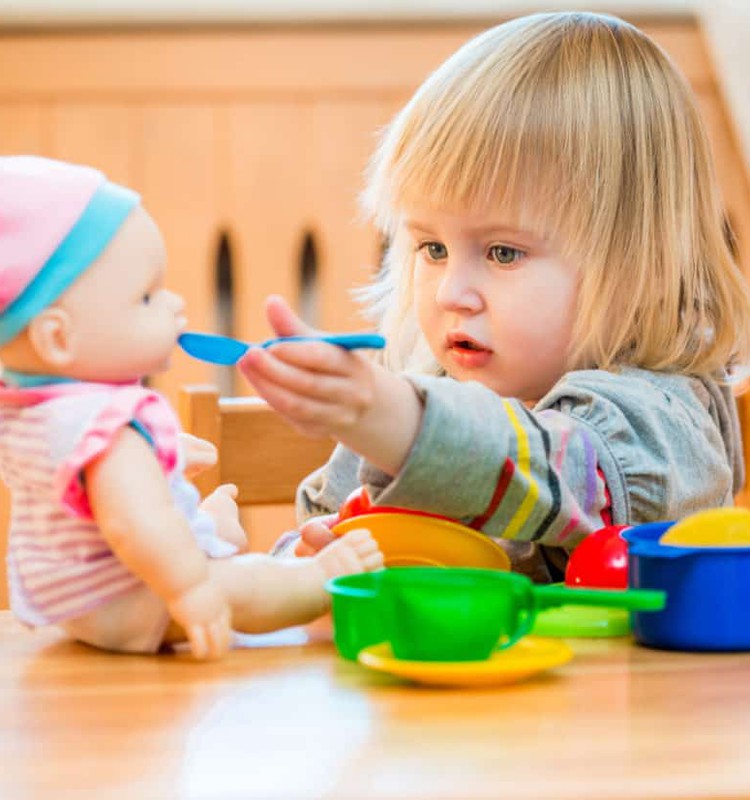 Mokykime vaiką pažinti spalvas: 9 smagūs žaidimai