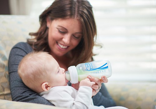 Patarimai, kaip išsirinkti tinkamą buteliuką savo mažyliui 